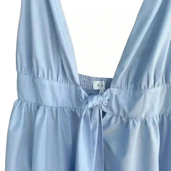 Mable women’s Tie Front Midi Dress Blue size Small features a plunging neckline - Picture 9 of 12